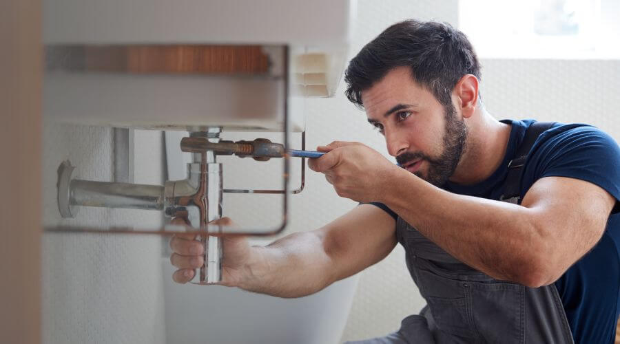 Water heater leaking fix in North Beach, MD